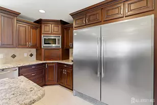 [Address not provided], Middlesex, NJ 08846 - Photo 15