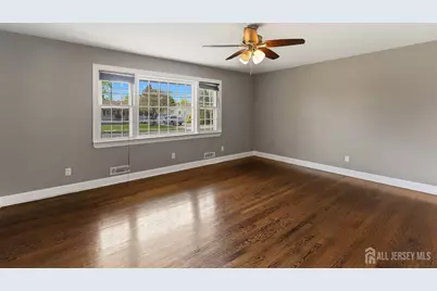 154 Mulberry Lane, Middlesex, NJ 08846 - Photo 11