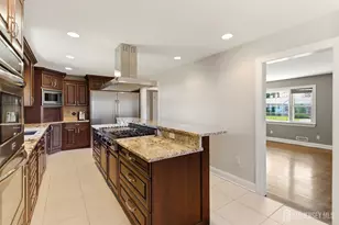[Address not provided], Middlesex, NJ 08846 - Photo 17