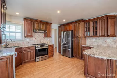 4 Chipwood Lane, North Brunswick Township, NJ 08902 - Photo 11