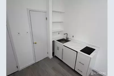 26 S 1st Avenue S, Highland Park, NJ 08904 - Photo 11