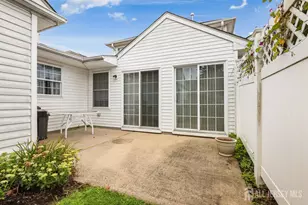 124 Waterside Blvd, Monroe Township, NJ 08831 - Photo 25