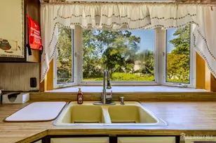 [Address not provided], South Plainfield, NJ 07080 - Photo 11