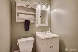 40 Winton Rd, East Brunswick Township, NJ 08816 - Photo 23