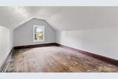 19 N Adelaide Avenue N, Highland Park, NJ 08904 - Photo 31