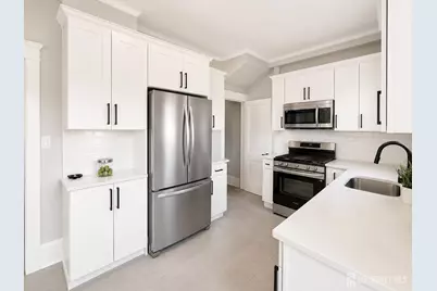 441 Compton Avenue, Perth Amboy, NJ 08861 - Photo 7