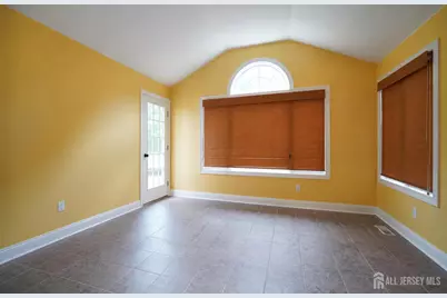 17 Spring Lake Drive, Chester, NJ 07931 - Photo 21