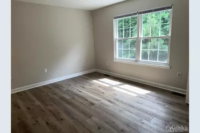 14 Albury Way, North Brunswick Township, NJ 08902 - Photo 19