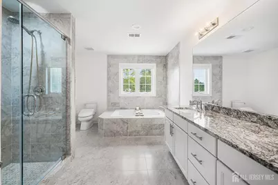 129 McCormick Avenue S, Old Bridge Township, NJ 08857 - Photo 31