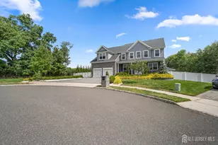 129 McCormick Ave S, Old Bridge Township, NJ 08857 - Photo 5