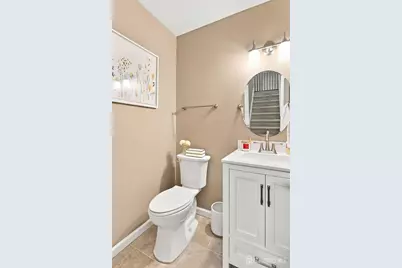 565 Clubhouse Drive, Middletown, NJ 07748 - Photo 11