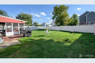 71 Aberdeen Avenue, Iselin, NJ 08830 - Photo 27