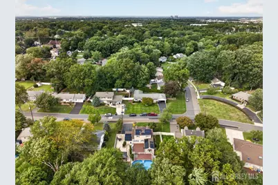36 Sherwood Avenue, East Brunswick Township, NJ 08816 - Photo 23
