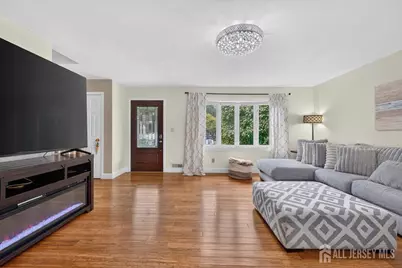 36 Sherwood Avenue, East Brunswick Township, NJ 08816 - Photo 3