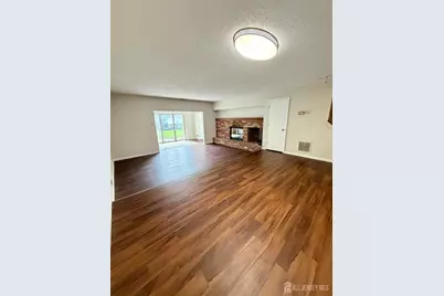 13 Dartmouth Way, North Brunswick Township, NJ 08902 - Photo 7