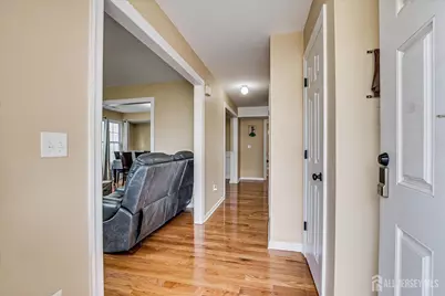 169 Metuchen Avenue, Woodbridge Township, NJ 07095 - Photo 5