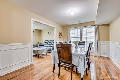 169 Metuchen Avenue, Woodbridge Township, NJ 07095 - Photo 9