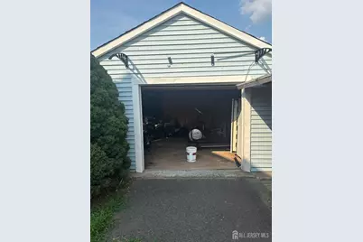 104 Lincoln Avenue, Carteret, NJ 07008 - Photo 3