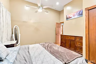 25 Penn Street, Fords, NJ 08863 - Photo 19