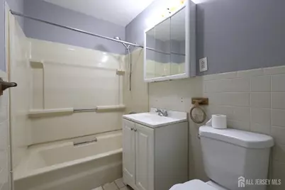48 Buchanan Avenue, Sayreville, NJ 08859 - Photo 19