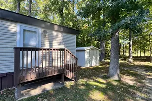 27 Hemming Way Dr, North Brunswick Township, NJ 08902 - Photo 19