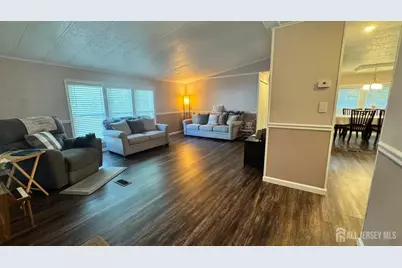 27 Hemming Way Drive, North Brunswick Township, NJ 08902 - Photo 5