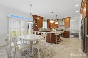 42 Margaret Dr, Somerset County, NJ 08873 - Photo 13