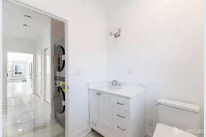 117 E Berkley Boulevard, Iselin, NJ 08830 - Photo 29