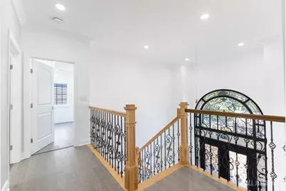 117 E Berkley Boulevard, Iselin, NJ 08830 - Photo 33
