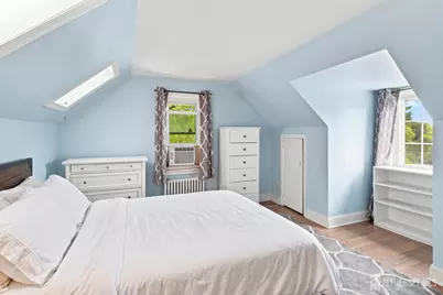 112 Roosevelt Boulevard, Edison, NJ 08837 - Photo 5