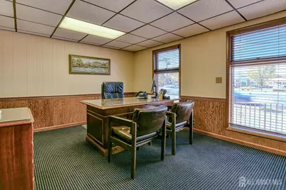 702 N State Route 18 Highway, East Brunswick Township, NJ 08816 - Photo 19