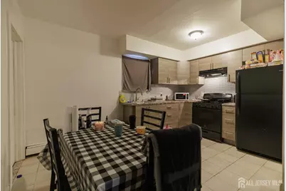16 Somerset Street, Carteret, NJ 07008 - Photo 13