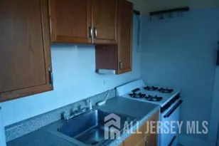 37 Highland Ave, Metuchen, NJ 08840 - Photo 9