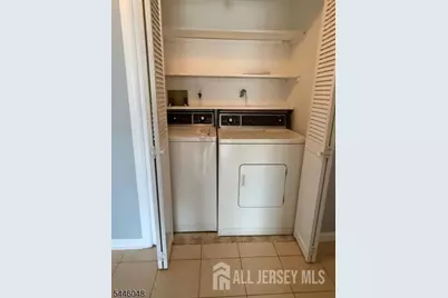 197-B Sierra Court, Woodbridge Township, NJ 07095 - Photo 9