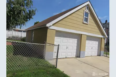 694 Johnstone Street, Perth Amboy, NJ 08861 - Photo 17