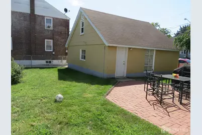 694 Johnstone Street, Perth Amboy, NJ 08861 - Photo 15