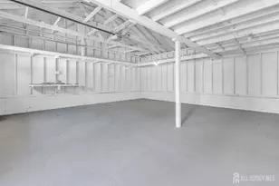 552 Ridgeway Ave, Sayreville, NJ 08879 - Photo 29