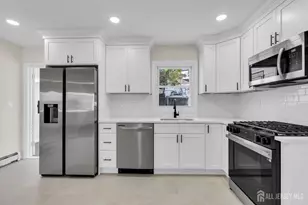 552 Ridgeway Ave, Sayreville, NJ 08879 - Photo 3