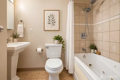 8 Aldrich Street, East Brunswick Township, NJ 08816 - Photo 5