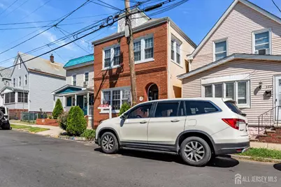 282 Alpine Street, Perth Amboy, NJ 08861 - Photo 3