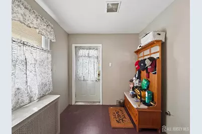 733 Schuyler Ave Avenue, Lyndhurst Township, NJ 07071 - Photo 33