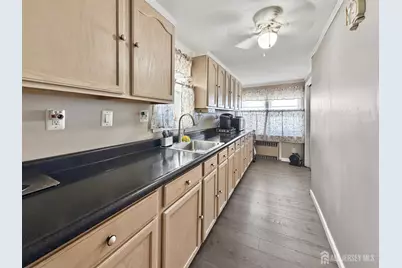 733 Schuyler Ave Avenue, Lyndhurst Township, NJ 07071 - Photo 27