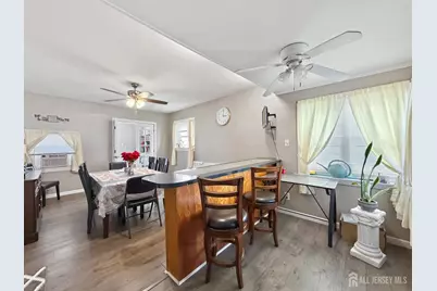 733 Schuyler Ave Avenue, Lyndhurst Township, NJ 07071 - Photo 29