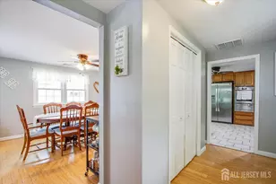 85 Othen St, Edison, NJ 08817 - Photo 5