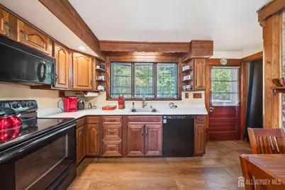 5 Lydecker Place, Middlesex, NJ 08846 - Photo 9