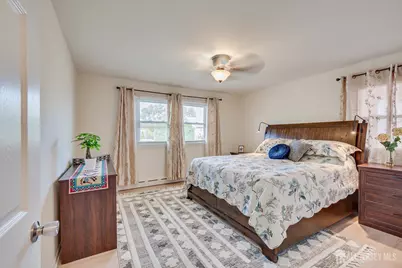 736 Harrell Avenue, Woodbridge Township, NJ 07095 - Photo 21