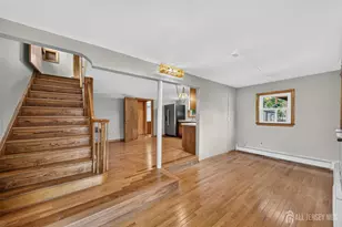20 Division St, Carteret, NJ 07008 - Photo 3