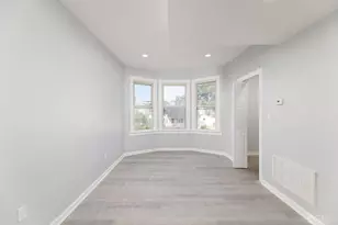 117 Emerson St, Carteret, NJ 07008 - Photo 5