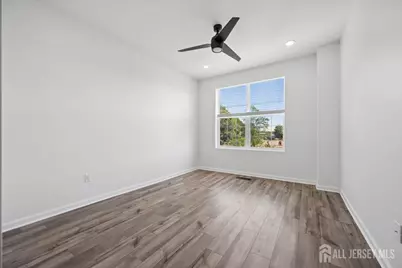 82 Depot Way, Dunellen, NJ 08812 - Photo 25