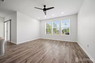 82 Depot Way, Dunellen, NJ 08812 - Photo 3